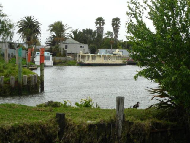 Villa blue house à Awanui Extérieur photo